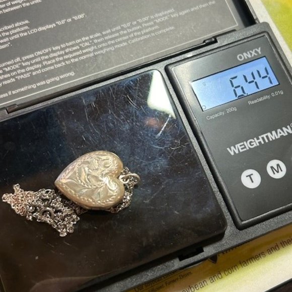 ❤️❤️ Sterling Heart Etched Locket & Chain Vintage Necklace - Picture 12 of 14